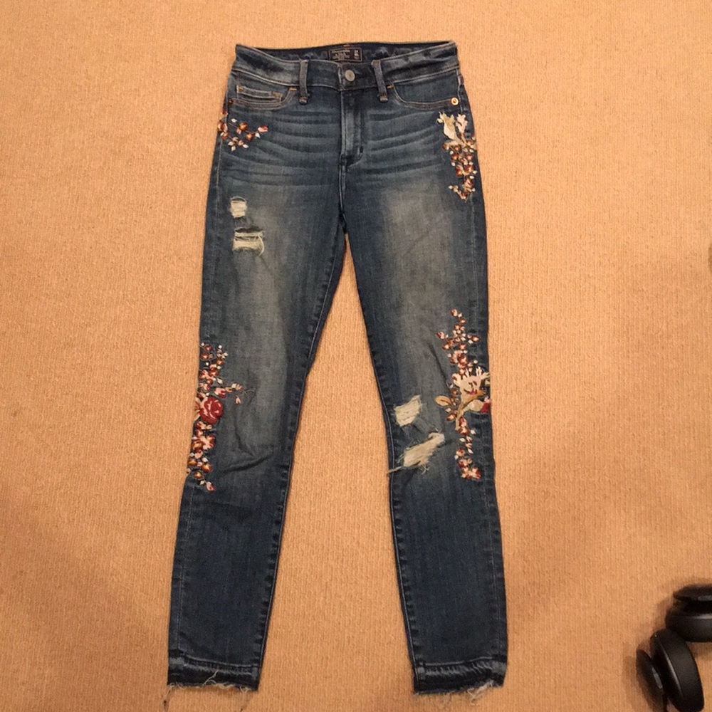 Floral Abercrombie women’s jeans